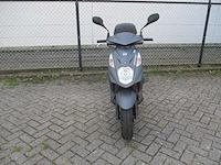 Sym - bromscooter - orbit ii 50 - scooter - afbeelding 5 van  11