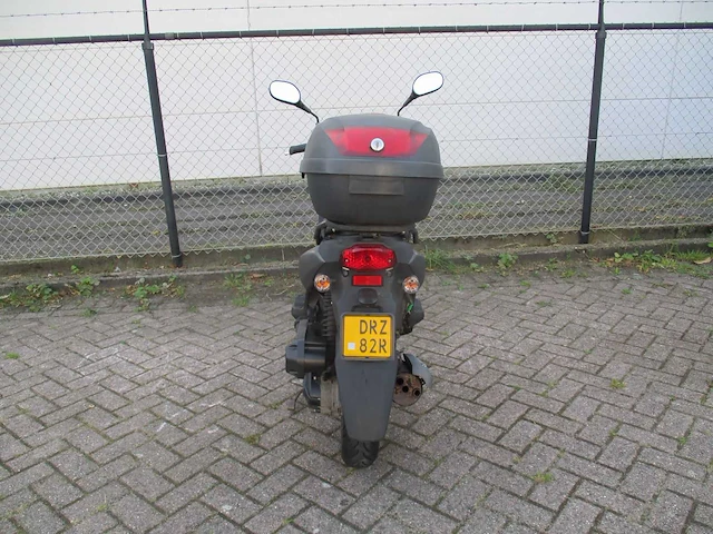 Sym - bromscooter - orbit ii 50 - scooter - afbeelding 10 van  11