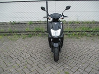Sym - bromscooter - orbit iii - scooter - afbeelding 7 van  13