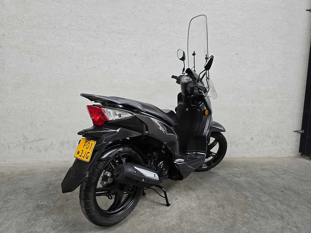 Sym - bromscooter - symphony - 4t 45km uitvoering f013jg - afbeelding 5 van  7