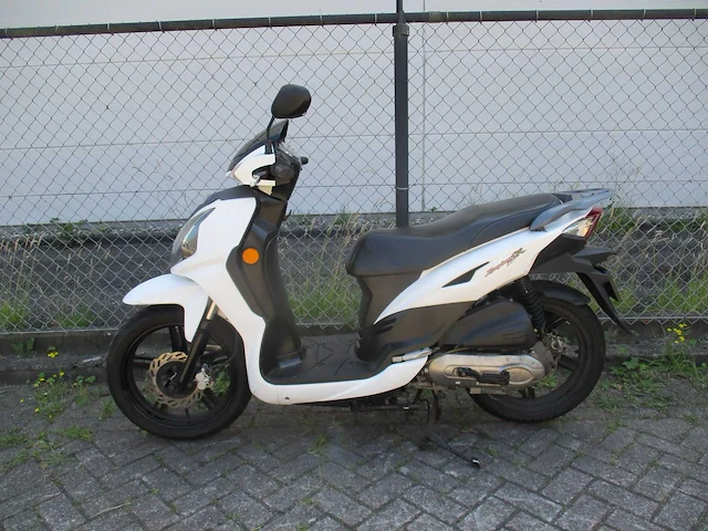Sym - bromscooter - symphony sr 50 - scooter - afbeelding 1 van  12
