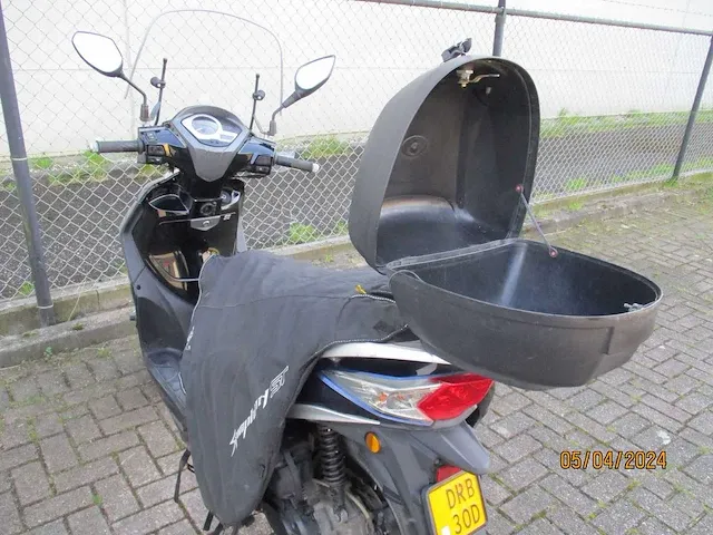 Sym - bromscooter - symphony st - scooter - afbeelding 4 van  12