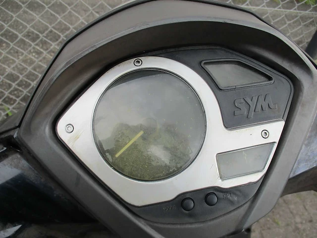 Sym - bromscooter - symphony st - scooter - afbeelding 3 van  11