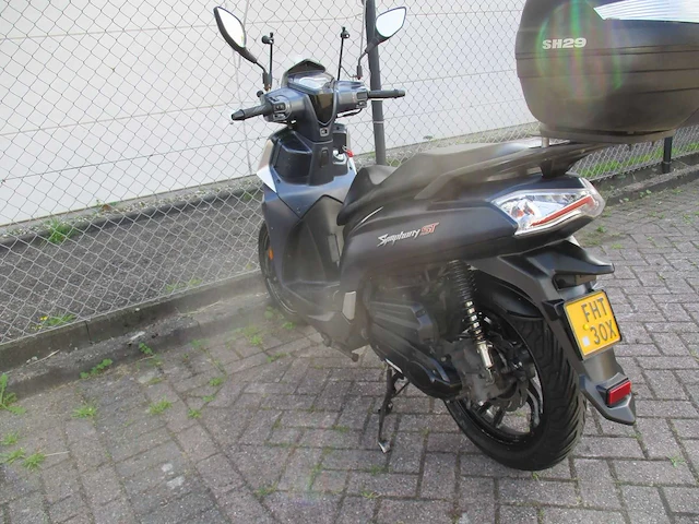 Sym - bromscooter - symphony st e5 injectie - scooter - afbeelding 2 van  11