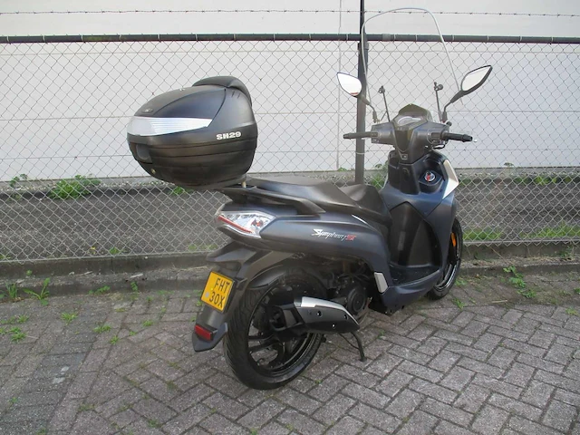 Sym - bromscooter - symphony st e5 injectie - scooter - afbeelding 9 van  11