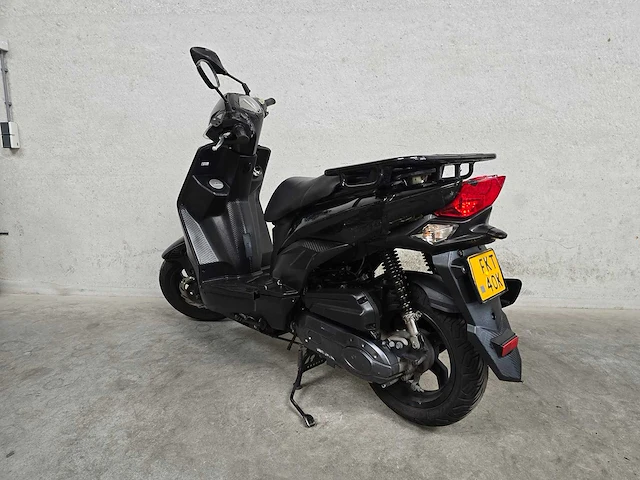 Sym - bromscooter - x-pro - 4t 45km uitvoering fkt40k - afbeelding 6 van  7