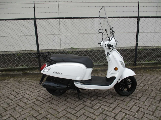 Sym - motorscooter - fidlle iii injectie - motorfiets - afbeelding 8 van  11