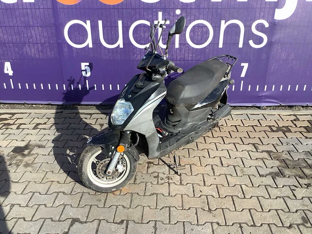 Sym - orbit 50 - scooter - afbeelding 1 van  6