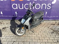 Sym - orbit 50 - scooter - afbeelding 1 van  6