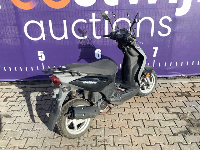 Sym - orbit 50 - scooter - afbeelding 4 van  6