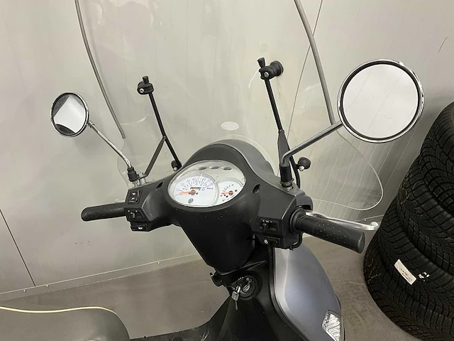 Sym - orbit ll - snorscooter - afbeelding 3 van  11