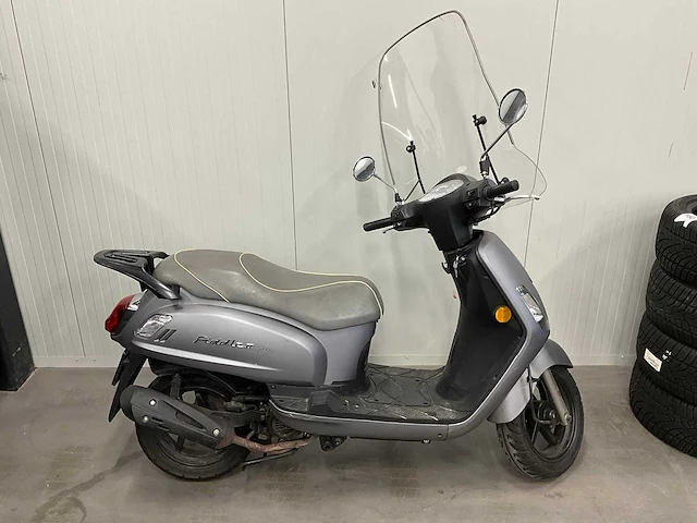 Sym - orbit ll - snorscooter - afbeelding 9 van  11