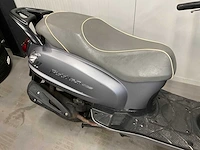 Sym - orbit ll - snorscooter - afbeelding 10 van  11