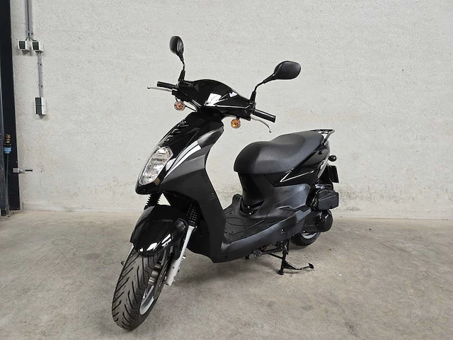 Sym - scooter - orbit 125cc - 4t motorscooter 58mfgt - afbeelding 3 van  7