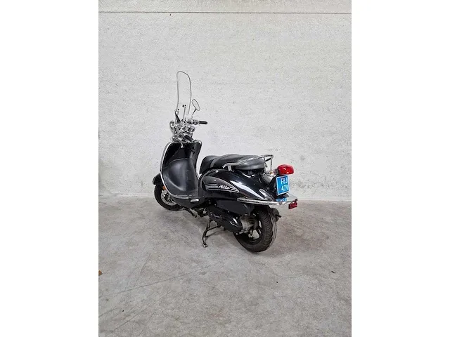 Sym - snorscooter - allo - 4t 25km - afbeelding 6 van  6