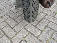 Sym - snorscooter - allo - scooter - afbeelding 11 van  11