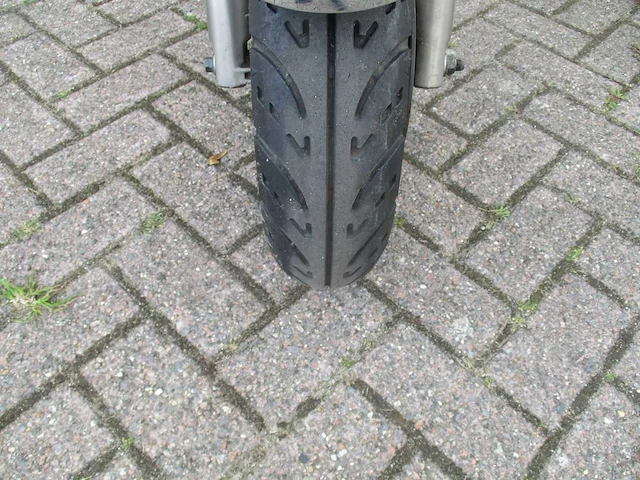 Sym - snorscooter - allo - scooter - afbeelding 6 van  11