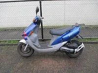 Sym - snorscooter - basix 2 tact - scooter - afbeelding 1 van  9