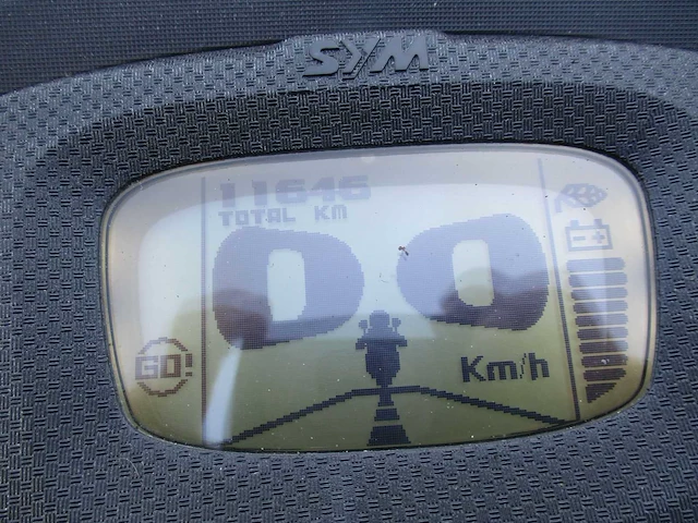 Sym - snorscooter - e-virid - e-scooter - afbeelding 3 van  11