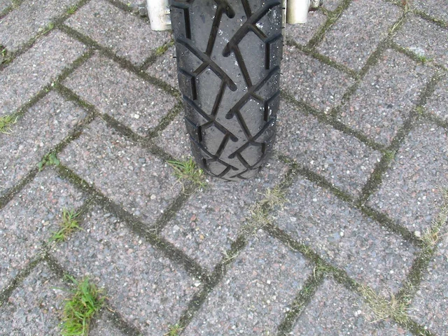 Sym - snorscooter - e-virid - e-scooter - afbeelding 6 van  11