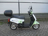 Sym - snorscooter - e-virid - e-scooter - afbeelding 8 van  11