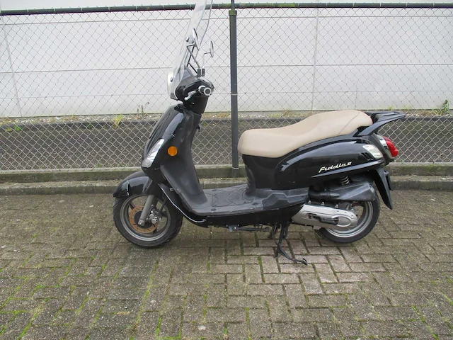 Sym - snorscooter - fiddle 2 - scooter - afbeelding 1 van  11