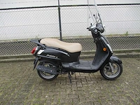 Sym - snorscooter - fiddle 2 - scooter - afbeelding 8 van  11