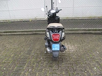 Sym - snorscooter - fiddle 2 - scooter - afbeelding 10 van  11