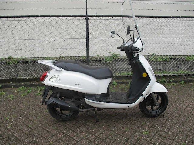Sym - snorscooter - fiddle 50 s - scooter - afbeelding 8 van  11
