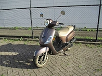 Sym - snorscooter - fiddle 50 s - scooter - afbeelding 4 van  11
