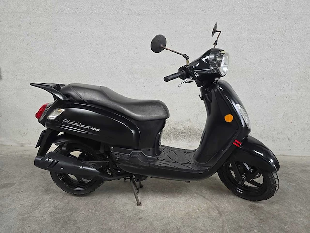 Sym - snorscooter - fiddle ii - 4t 25km uitvoering dtk80l - afbeelding 2 van  7