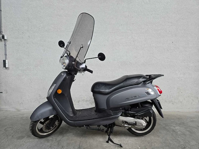 Sym - snorscooter - fiddle ii - 4t 25km uitvoering dxr49b - afbeelding 2 van  7
