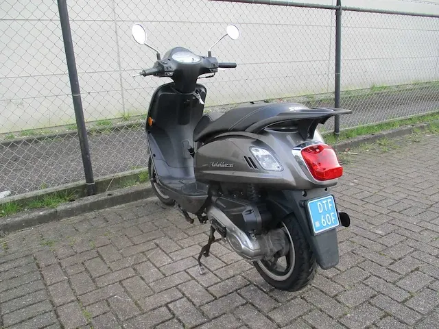 Sym - snorscooter - fiddle ii - scooter - afbeelding 2 van  11