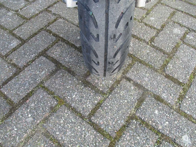 Sym - snorscooter - fiddle ii 50 s - scooter - afbeelding 6 van  11