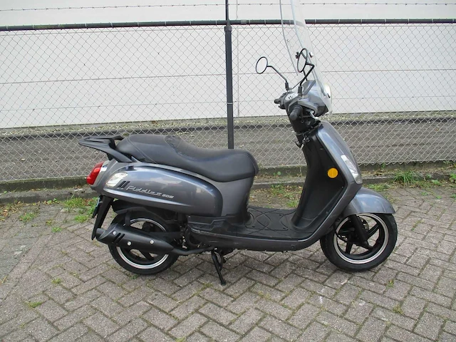 Sym - snorscooter - fiddle ii 50 s - scooter - afbeelding 8 van  11