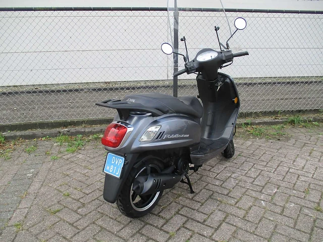 Sym - snorscooter - fiddle ii 50 s - scooter - afbeelding 9 van  11