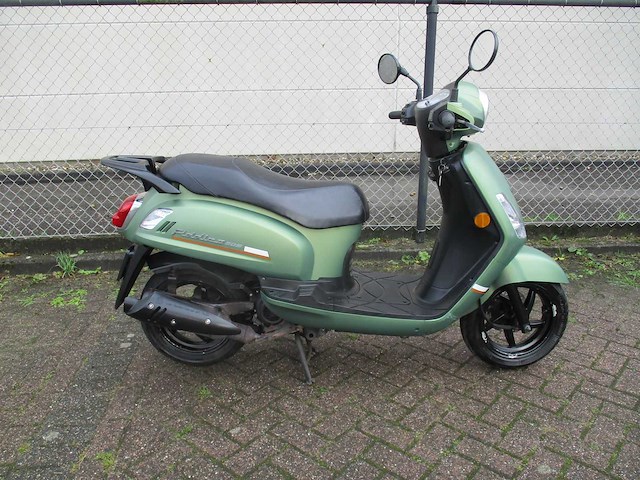 Sym - snorscooter - fiddle ii 50 s - scooter - afbeelding 8 van  11