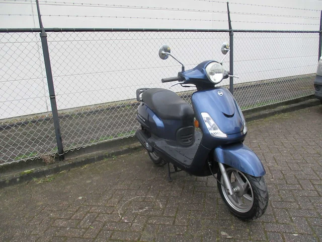 Sym - snorscooter - fiddle ii 50s - scooter - afbeelding 7 van  11