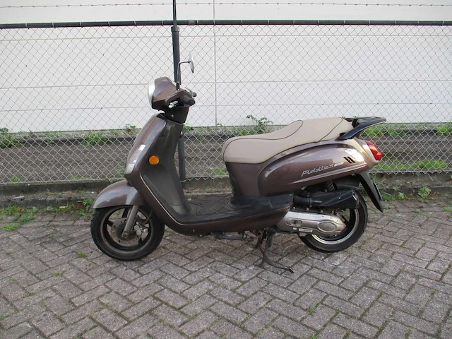 Sym - snorscooter - fiddle ii 50s - scooter - afbeelding 1 van  11
