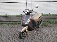 Sym - snorscooter - fiddle ii 50s - scooter - afbeelding 4 van  11