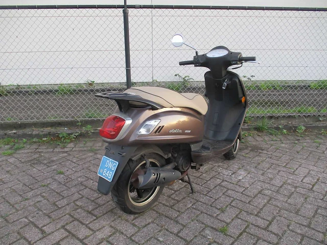 Sym - snorscooter - fiddle ii 50s - scooter - afbeelding 9 van  11