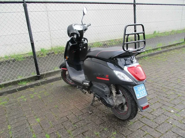 Sym - snorscooter - fiddle iii - scooter - afbeelding 8 van  9