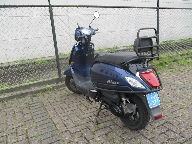 Sym - snorscooter - fiddle iii - scooter - afbeelding 2 van  11