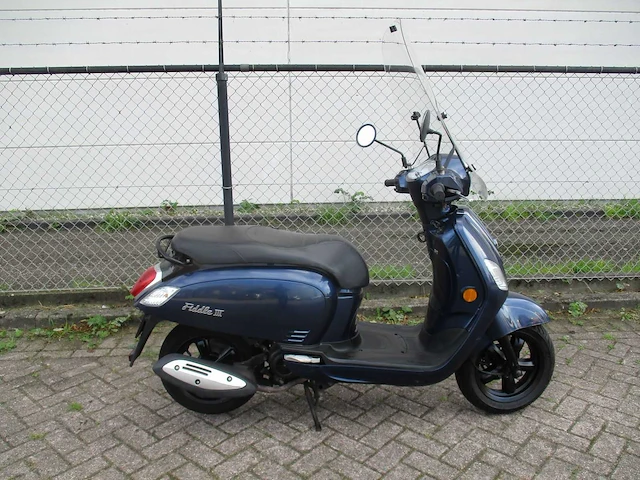 Sym - snorscooter - fiddle iii - scooter - afbeelding 8 van  11