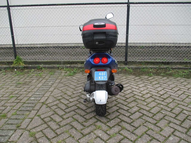 Sym - snorscooter - jet basix 2 takt! - scooter - afbeelding 10 van  11