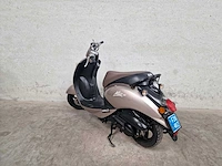 Sym - snorscooter - mio 50 - 4t 25km uitvoering f284rz - afbeelding 6 van  7