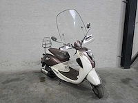 Sym - snorscooter - mio 50 - 4t 25km uitvoering f376sk - afbeelding 4 van  7