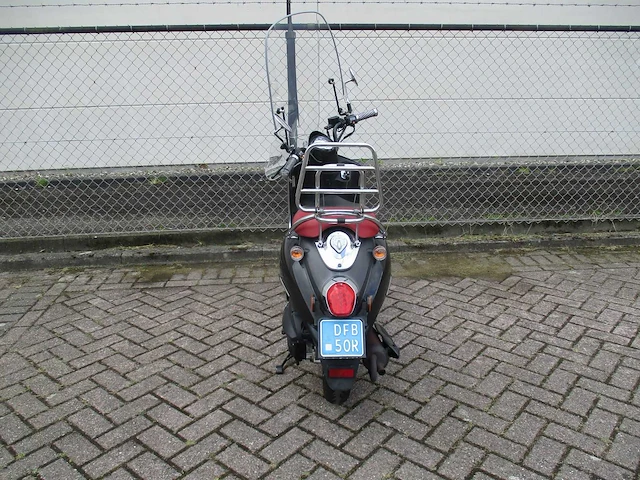 Sym - snorscooter - mio 50 - scooter - afbeelding 10 van  11