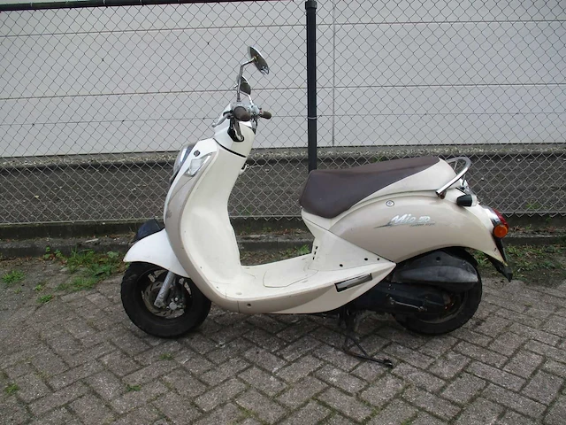 Sym - snorscooter - mio 50 fshion style - scooter - afbeelding 1 van  11