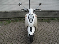 Sym - snorscooter - mio 50 fshion style - scooter - afbeelding 3 van  11